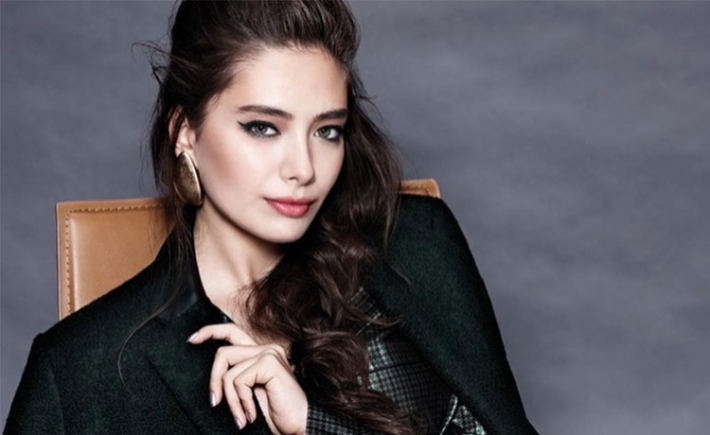 Neslihan Atagül kimdir? Hangi dizi ve filmlerde rol aldı?