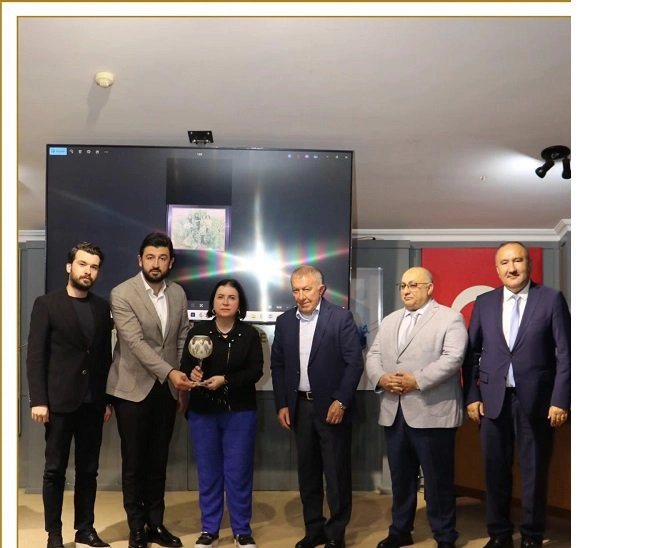 Neval Konuk Halaçoğlu PESİAD’ta ‘Tüm Tarihi ile Pendik’i Anlattı