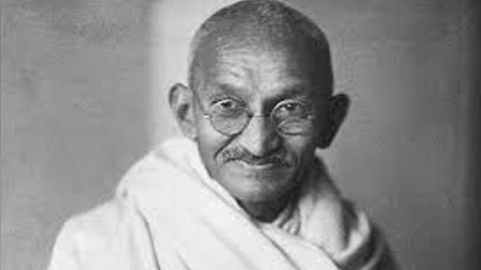 Mahatma Gandhi: Hayata Dair Bilgeliğin Rehberi