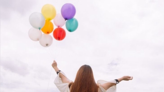 Mutluluğun Sırrı: Balon Deneyiyle Verilen Etkileyici Hayat Dersi