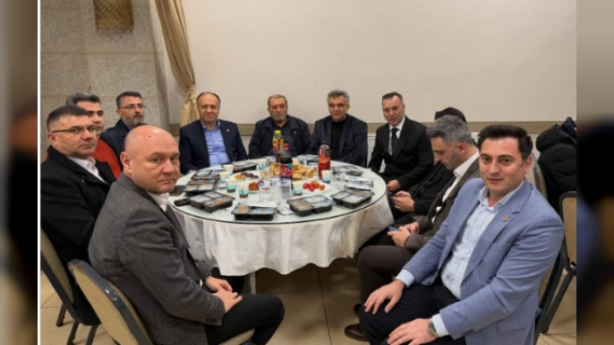 BBP İstanbul İl Başkan Yardımcısı Erdi Ceylan İftarda Hemşerileriyle Buluştu