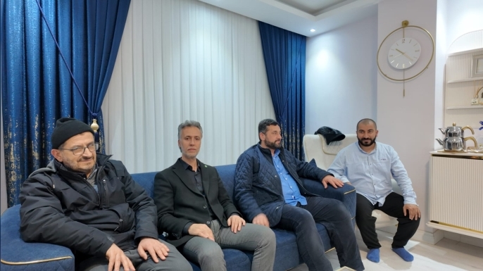 HÜDA PAR Pendik İlçe Başkanı Erdal Almalı’dan Ev Ziyaretleri