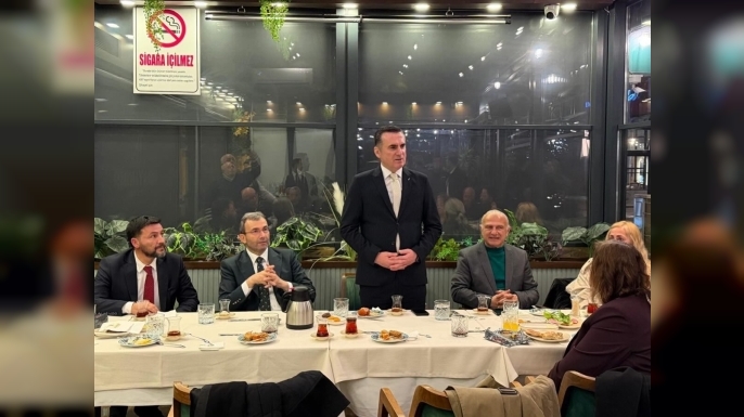 Pendik Kaymakamı Mehmet Yıldız Basın Mensuplarını İftar Sofrasında Ağırladı