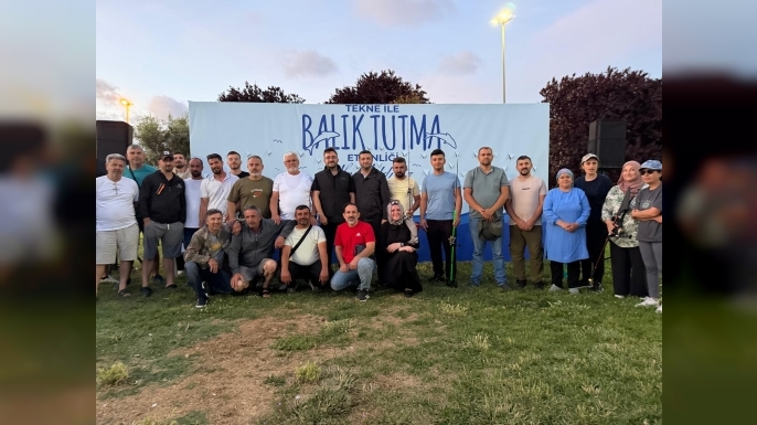 Balık Tutkunları Pendik’te Denize Açıldı