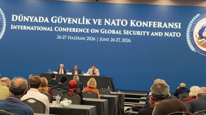 Dünyada Güvenlik ve NATO Konferansı’nda NATO Masaya Yatırıldı