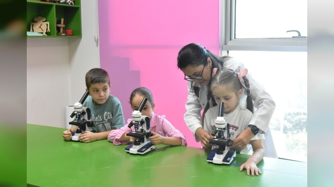 Pendik'te Yaz Bilim Okulu Devam Ediyor