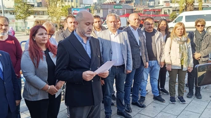 CHP Pendik'ten Belediyenin 'Memleket Günleri' Etkinliğine Yönelik Basın Açıklaması