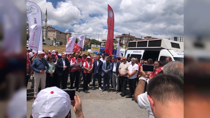 İYİ Parti Pendik’ten Sendikal Haklara Destek Mesajı