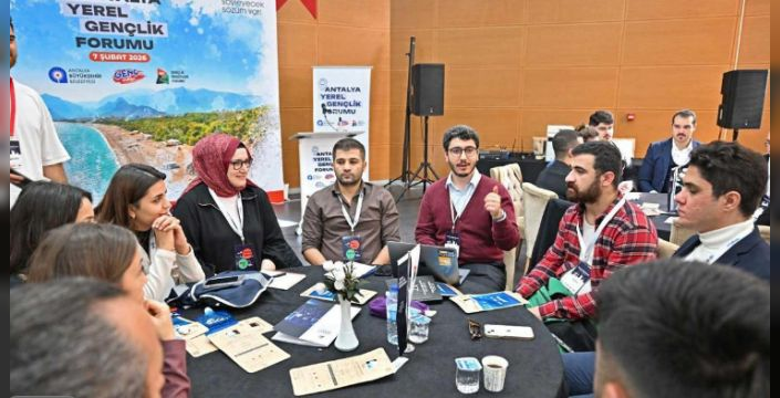 Gençlerin Siyasete Katılımı: Karar Mekanizmalarında Neler Değişiyor?